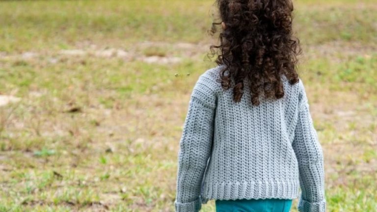 Crochet Baby sweater