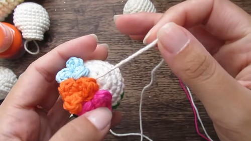 fREE Crochet Amigurumi mini halloween 4