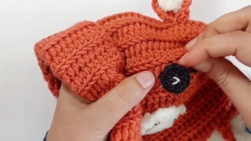 Crochet Christmas Reindeer Beanie Amigurumi 4