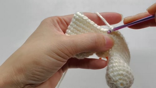 Christmas Polar Bear Amigurumi 2