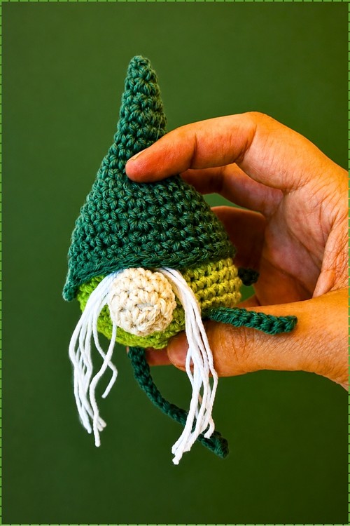 Crochet Gnome amigurumi 5