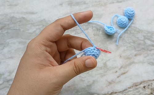 Crochet Elephant Christmas Amigurumi Free Pattern 1