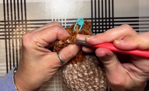 Crochet Beaver Amigurumi 3